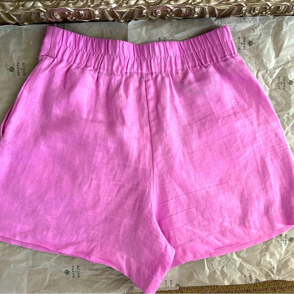 Linen shorts - Picture 2 of 5